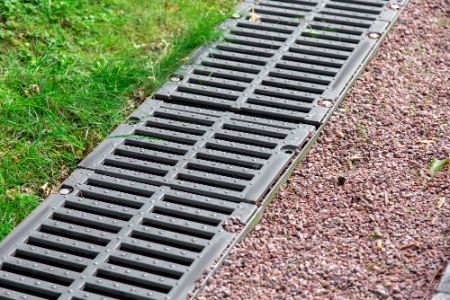 How Proper Drainage and Grading Prevent Cottage Driveways From Washing Out